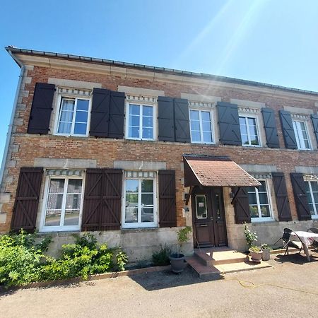 Chez Marie Hotel Drosnay Exterior photo